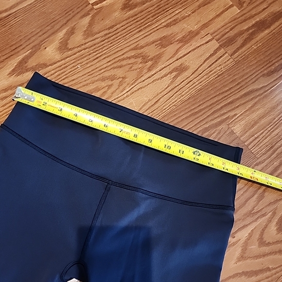 Lululemon capris leggings size 12/xl running - Picture 5 of 13